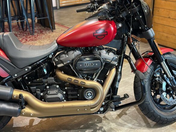 2021 Harley-Davidson Fat Bob, красный, 2100000 рублей - вид 24