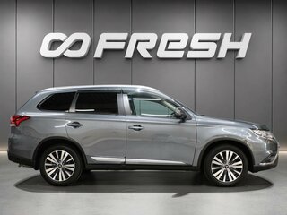 2021 Mitsubishi Outlander III Рестайлинг 3, серый, 2720000 рублей, вид 5