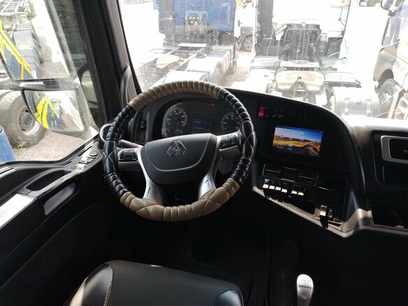 2022 Sinotruk Sitrak C7H, белый, 3128000 рублей - вид 5