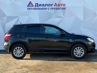 2011 Nissan Qashqai I Рестайлинг, чёрный, 750000 рублей, вид 4