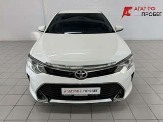 2015 Toyota Camry VII (XV50) Рестайлинг, белый, 1950000 рублей, вид 2