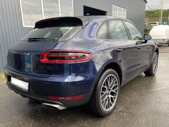 2017 Porsche Macan I, синий, 3000000 рублей - вид 5