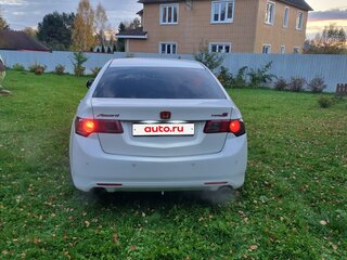 2010 Honda Accord VIII, белый, 1020000 рублей, вид 3
