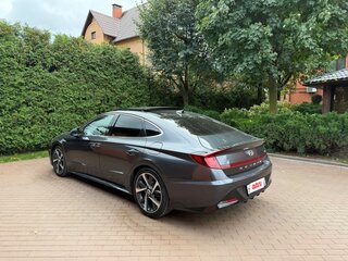 2021 Hyundai Sonata VIII (DN8), серый, 2300000 рублей, вид 5