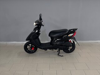 2011 Yamaha Jog, чёрный, 105000 рублей, вид 4