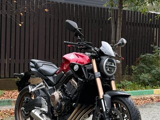 2020 Honda CB 650R, красный, 875000 рублей, вид 4