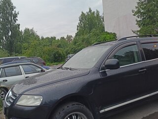 2004 Volkswagen Touareg I, чёрный, 750000 рублей, вид 1