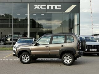 2026 Lada (ВАЗ) Niva Travel I Рестайлинг, коричневый, 1623000 рублей, вид 5