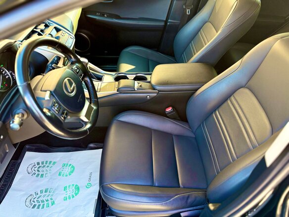 2018 Lexus NX 300 I Рестайлинг, чёрный, 3499000 рублей - вид 14