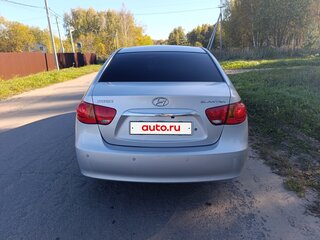 2010 Hyundai Elantra IV (HD), серебристый, 750000 рублей, вид 4
