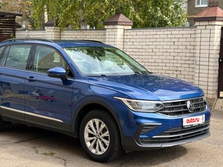 2021 Volkswagen Tiguan II Рестайлинг, синий, 2630000 рублей, вид 5