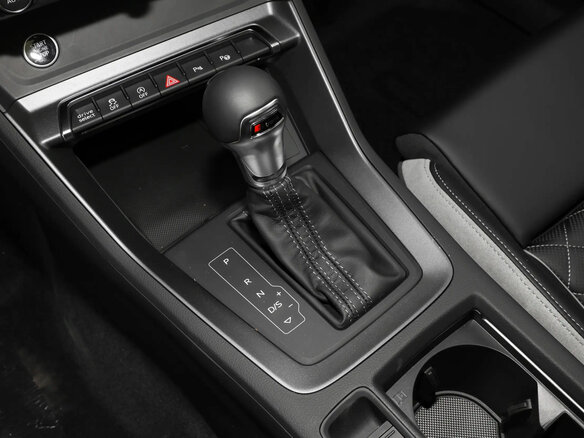 2026 Audi Q3 35 TFSI II (F3), серый - вид 17