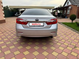 2013 Toyota Camry VII (XV50), серебристый, 1650000 рублей, вид 5