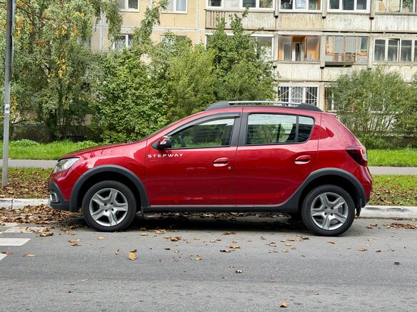 2019 Renault Sandero Stepway II Рестайлинг, красный, 999990 рублей - вид 7