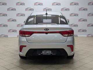 2018 Kia Rio IV, серебристый, 1349000 рублей, вид 5