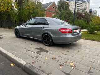 2012 Mercedes-Benz E-Класс 300 IV (W212, S212, C207), серый, 1470000 рублей, вид 2