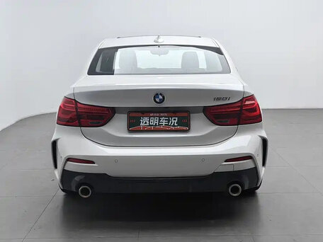 2020 BMW 1 серии 120i III (F52) Рестайлинг, белый, 1117777 рублей, вид 3