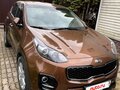 2017 Kia Sportage IV, коричневый, 1750000 рублей - вид 1