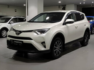 2017 Toyota RAV4 IV (XA40) Рестайлинг, белый, 2153000 рублей, вид 1
