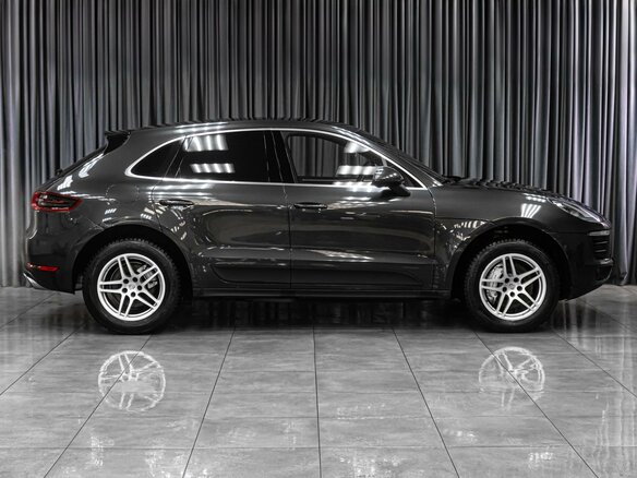 2017 Porsche Macan S I, серый, 3640000 рублей - вид 4
