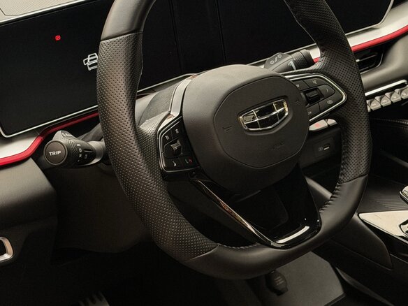 2023 Geely Coolray (Binyue Cool) I Рестайлинг, серый, 2090000 рублей - вид 22