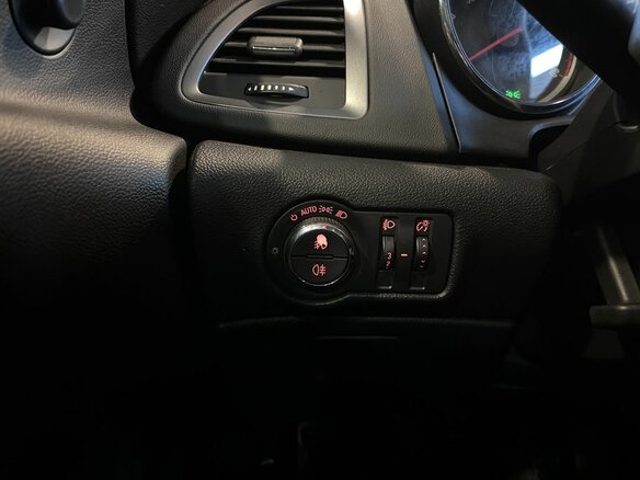 2014 Opel Astra J Рестайлинг, серый, 704000 рублей - вид 31