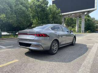 2023 BYD Qin Plus EV 500 I, серый, 1284008 рублей, вид 4