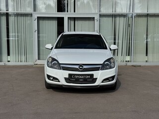 2012 Opel Astra H Рестайлинг, белый, 650000 рублей, вид 2