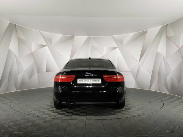 2017 Jaguar XE I, чёрный, 1595000 рублей - вид 7
