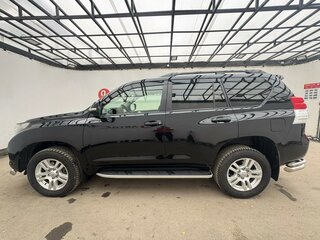 2013 Toyota Land Cruiser Prado 150 Series, чёрный, 2950000 рублей, вид 2