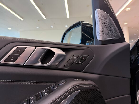 2026 BMW X5 40d IV (G05/G18) Рестайлинг, чёрный - вид 15