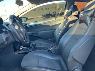 2007 Opel Astra GTC H Рестайлинг, серебристый, 400000 рублей, вид 4