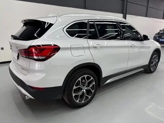 2022 BMW X1 18i sDrive II (F48) Рестайлинг, белый, 2800000 рублей, вид 4