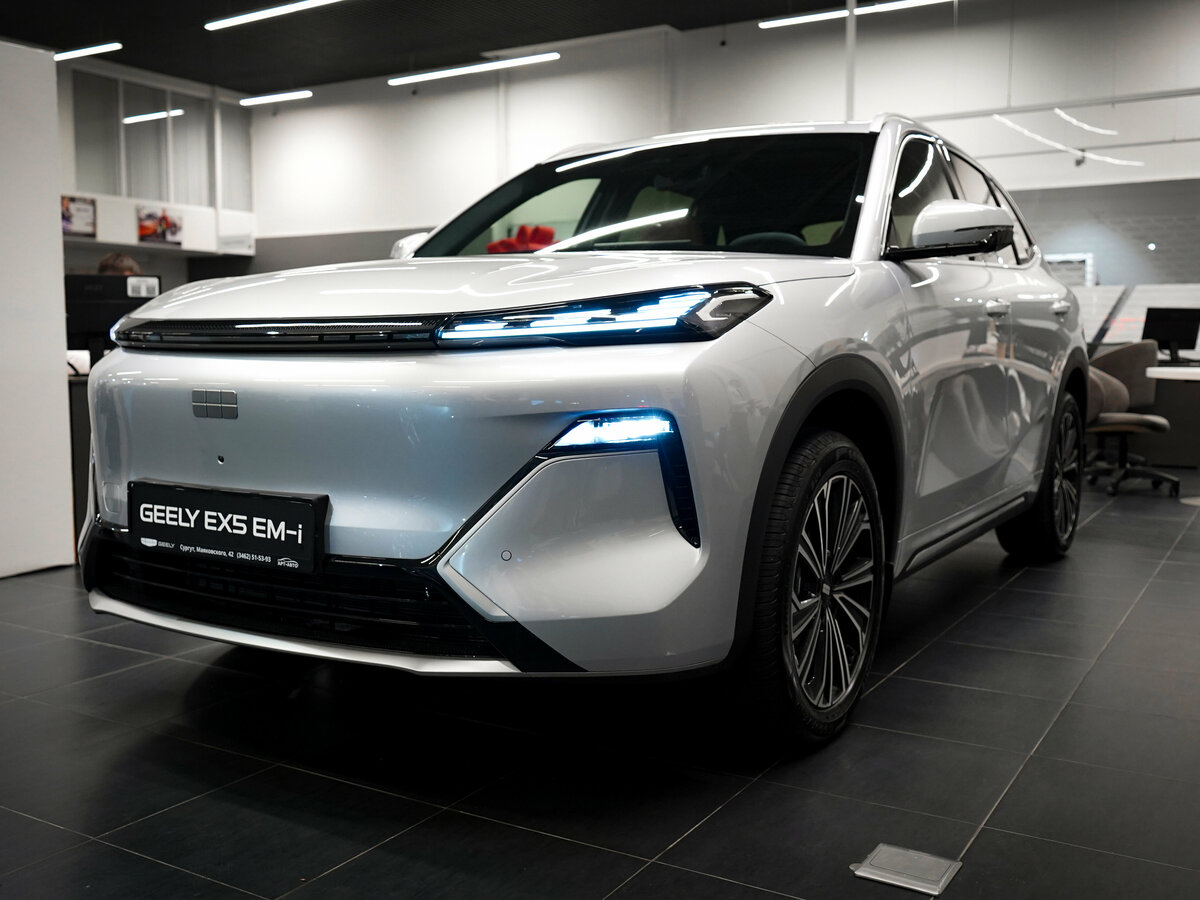 Открыть фотографии: Geely EX5 Гибрид
