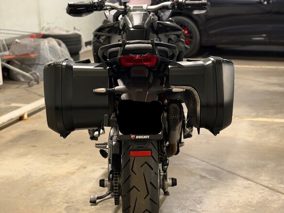 2025 Ducati Multistrada V4, чёрный, 3190000 рублей - вид 4