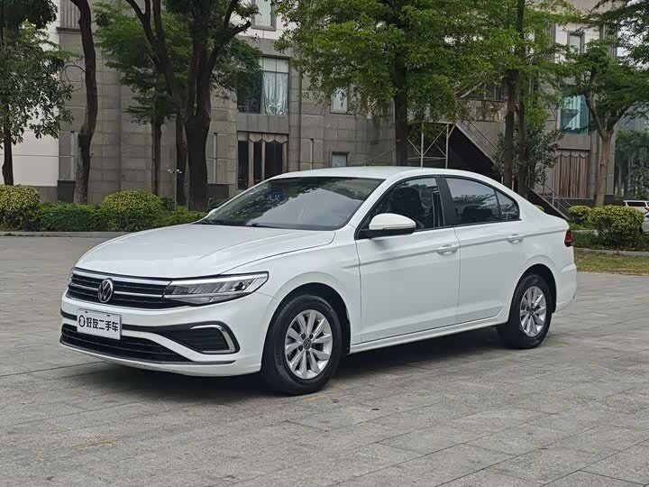 Открыть фотографии: Volkswagen Bora IV (China Market) Рестайлинг