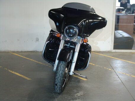 2008 Harley-Davidson Street Glide, чёрный, 1100000 рублей, вид 4