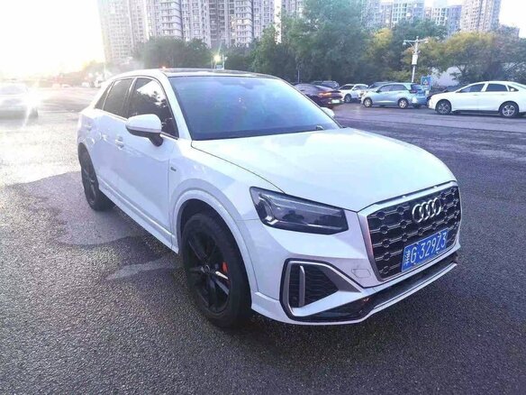 2022 Audi Q2 L 35 TFSI I Рестайлинг, белый, 2400000 рублей - вид 3