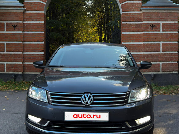 2011 Volkswagen Passat B7, серый, 1095000 рублей