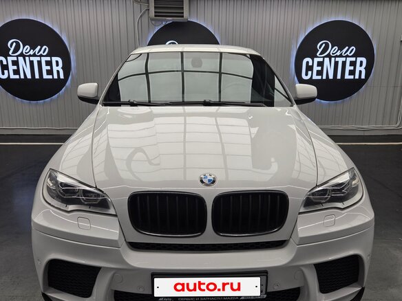 2013 BMW X6 35i I (E71) Рестайлинг, белый, 2250000 рублей - вид 2
