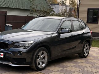 2014 BMW X1 18i I (E84) Рестайлинг, серый, 1450000 рублей, вид 1