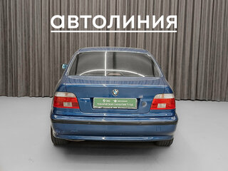 2001 BMW 5 серии 530i IV (E39) Рестайлинг, синий, 749000 рублей, вид 4