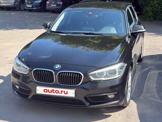 2019 BMW 1 серии 118d II (F20/F21) Рестайлинг 2, чёрный, 2100000 рублей, вид 3