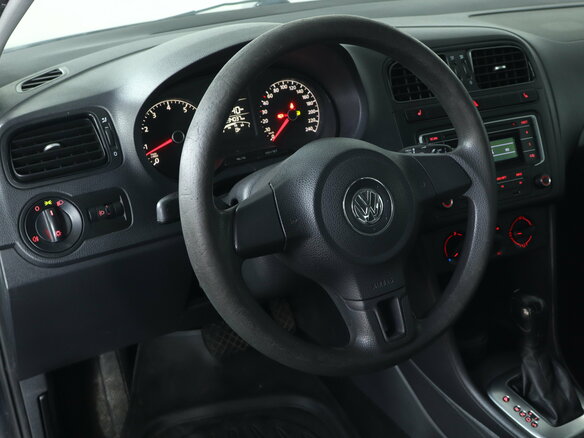 2014 Volkswagen Polo V, чёрный, 689000 рублей - вид 18
