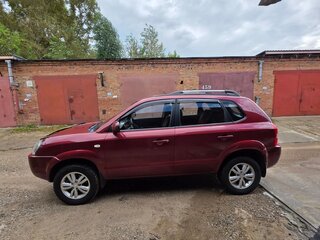 2008 Hyundai Tucson I, красный, 760000 рублей, вид 3