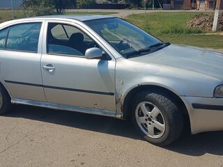 2001 Skoda Octavia I (A4) Рестайлинг, серебристый, 270000 рублей, вид 2