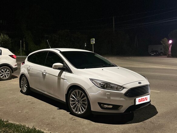 2017 Ford Focus III Рестайлинг, белый, 1350000 рублей