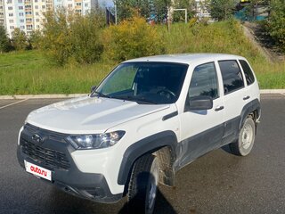 2024 Lada (ВАЗ) Niva Travel I, белый, 800000 рублей, вид 2
