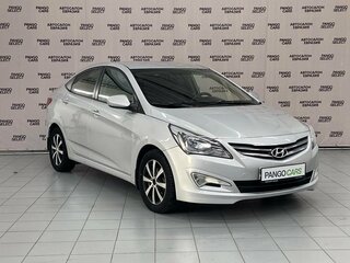 2015 Hyundai Solaris I Рестайлинг, серебристый, 820000 рублей, вид 3