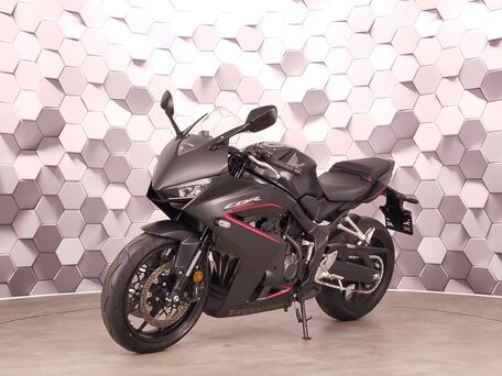 2024 Honda CBR 650R, чёрный, 1159000 рублей, вид 2